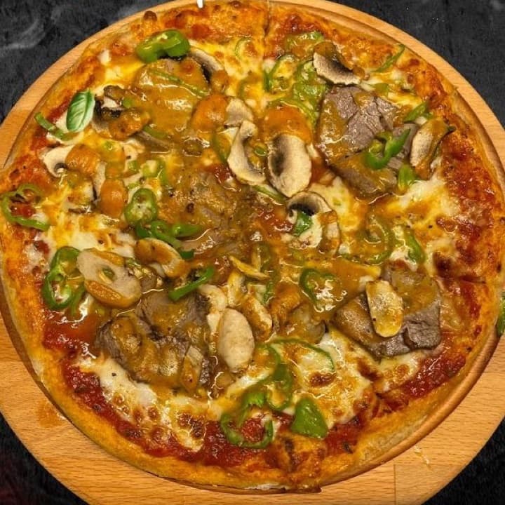 L’aura Special Pizza